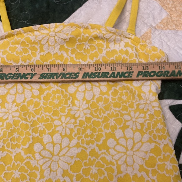 Aerie women’s one piece swim suit yellow w/ white floral design high cut - Picture 6 of 7